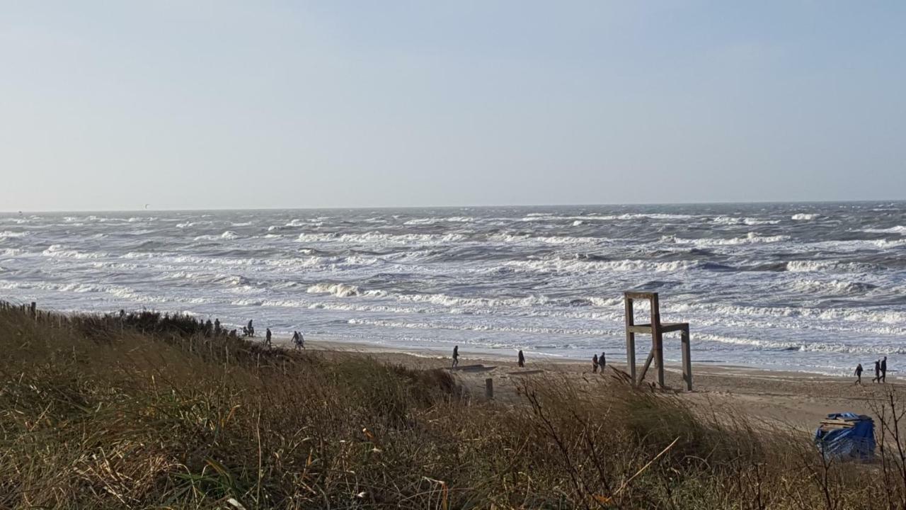 Near The Beach Zandvoort Bagian luar foto